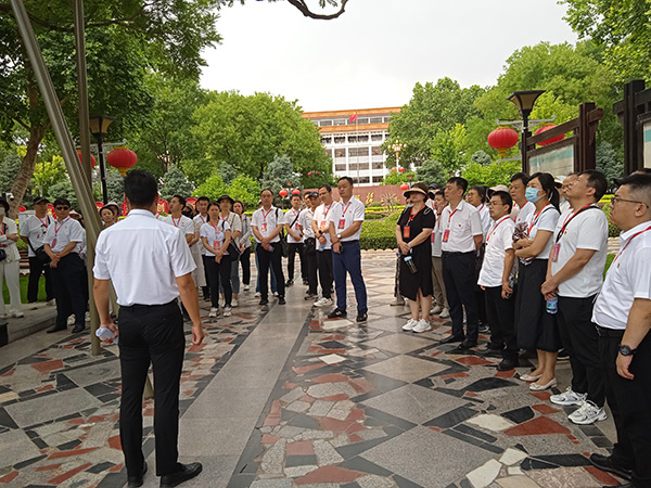 西柏坡培训基地