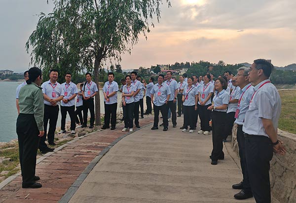 西柏坡干部培训学院