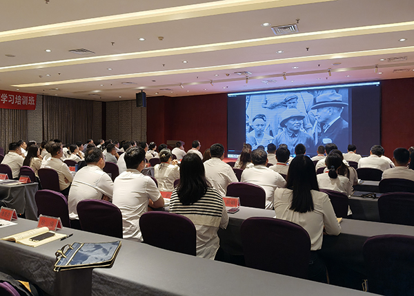西柏坡干部培训学院